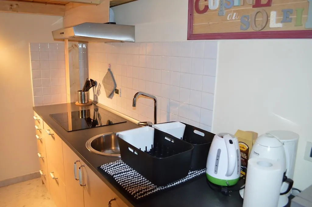 Au Petit Bonheur Apartment Genoa
