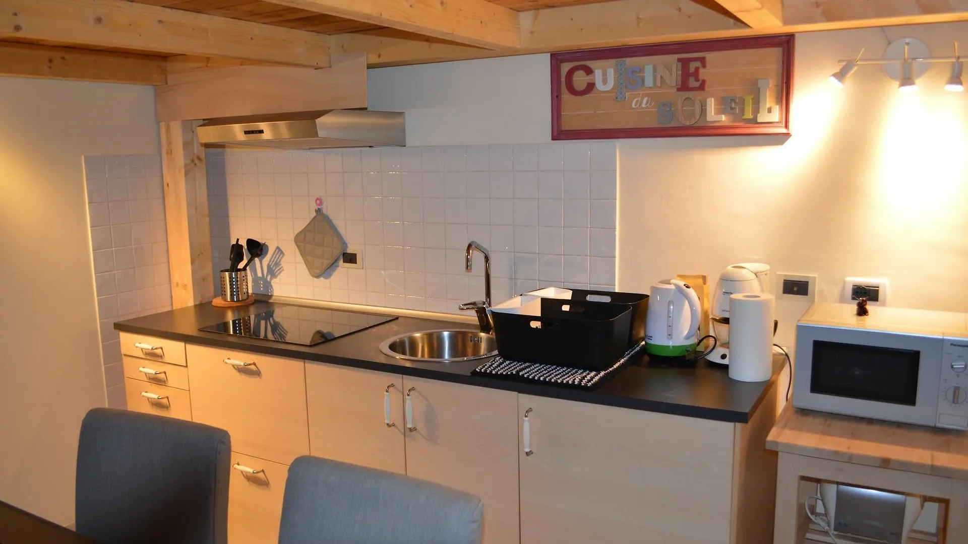 Au Petit Bonheur Apartment Genoa 0*,